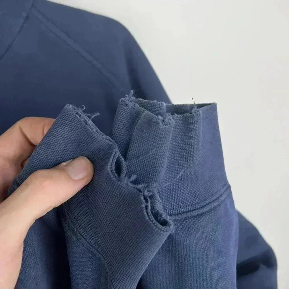 00s Nike Vintage Pullover Hoodie - Classic Style - Picture 5 of 8